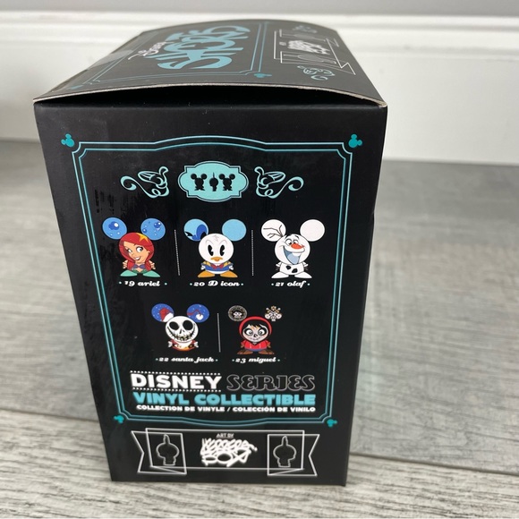 Coco Disney Shorts Series 2 Coco Miguel Vinyl Figure Collectible NEW! - Picture 6 of 9